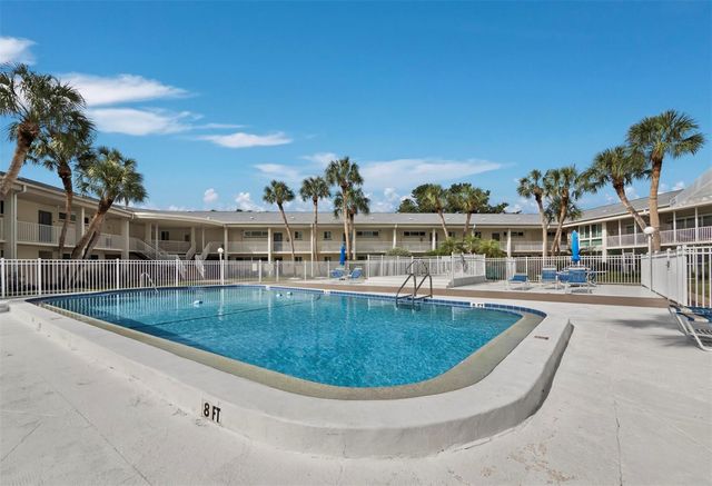 500 S WASHINGTON DRIVE 19B, Sarasota, FL 34236