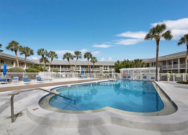 500 S WASHINGTON DRIVE 19B, Sarasota, FL 34236