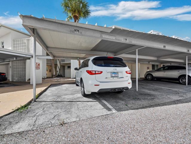 500 S WASHINGTON DRIVE 19B, Sarasota, FL 34236