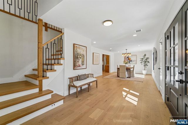 45 Lake Road, Upper Saddle River, NJ 07458