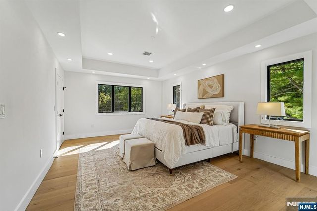45 Lake Road, Upper Saddle River, NJ 07458