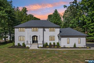 45 Lake Road, Upper Saddle River, NJ 07458