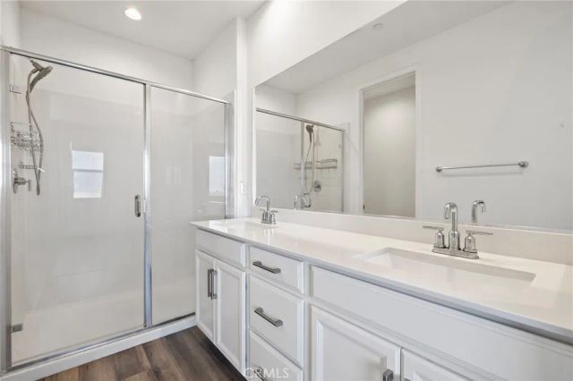 190 Sawbuck, Irvine, CA 92618