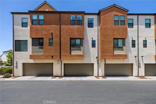 190 Sawbuck, Irvine, CA 92618