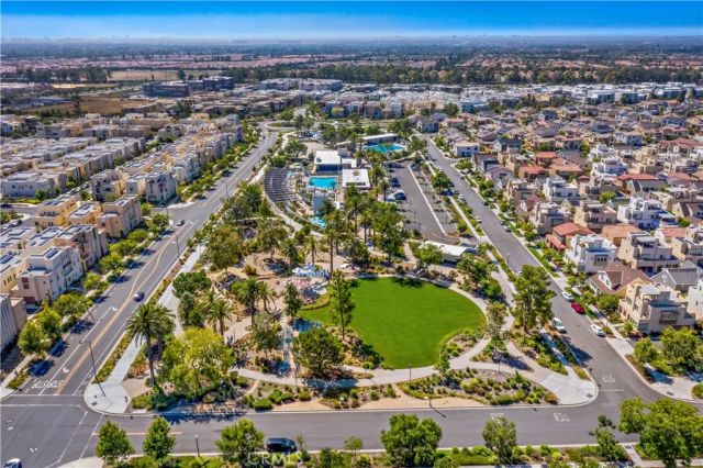 190 Sawbuck, Irvine, CA 92618