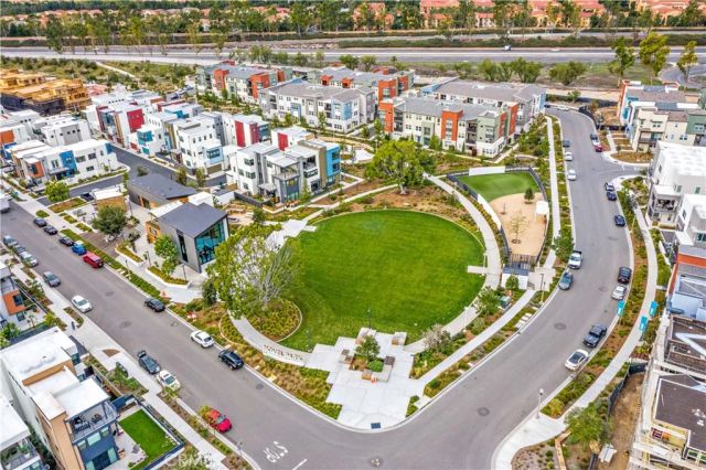 190 Sawbuck, Irvine, CA 92618