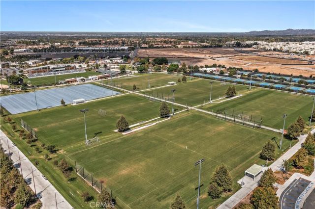 190 Sawbuck, Irvine, CA 92618