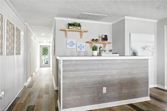 106 Lighthouse DR, Hampton, VA 23664