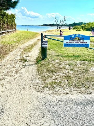 106 Lighthouse DR, Hampton, VA 23664