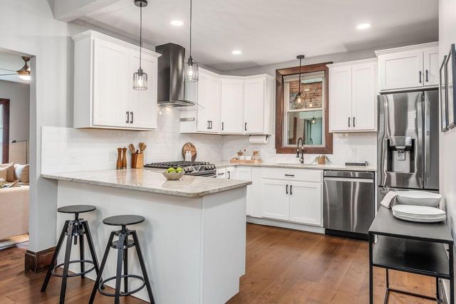 1212 E Rich Street, Columbus, OH 43205