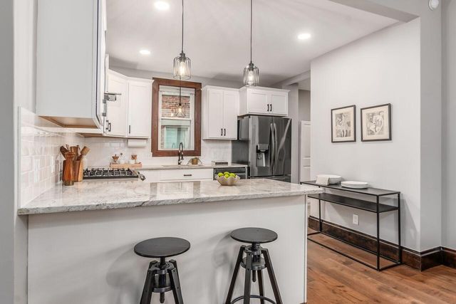 1212 E Rich Street, Columbus, OH 43205