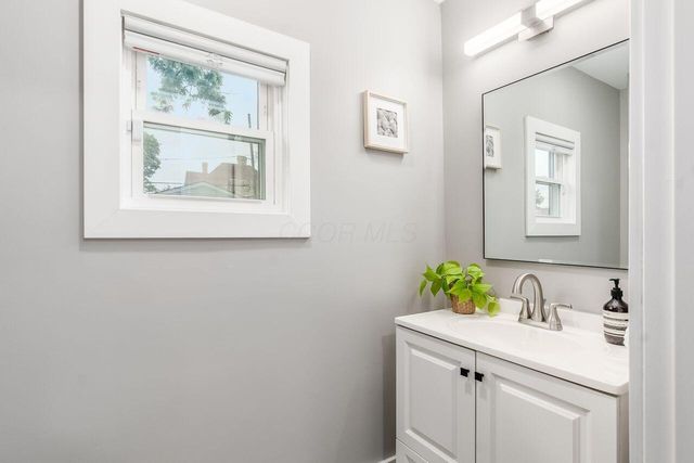 1212 E Rich Street, Columbus, OH 43205