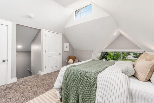 1212 E Rich Street, Columbus, OH 43205