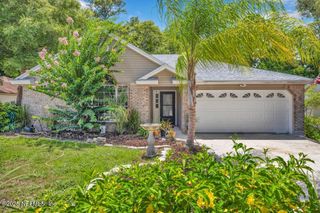 958 LONG LAKE Drive, Jacksonville, FL 32225