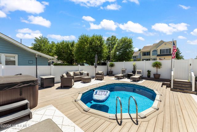 3 S Minnisink Avenue S, Sayreville, NJ 08872