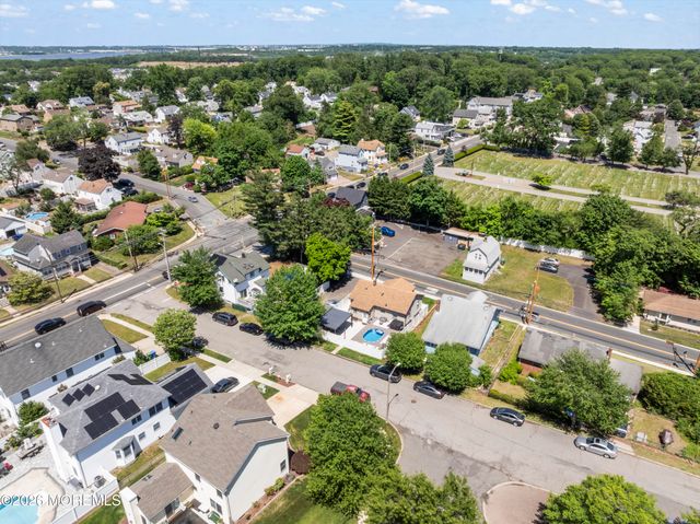 3 S Minnisink Avenue S, Sayreville, NJ 08872