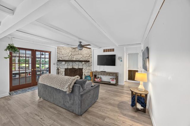 806 W 126th Court, Crown Point, IN 46307