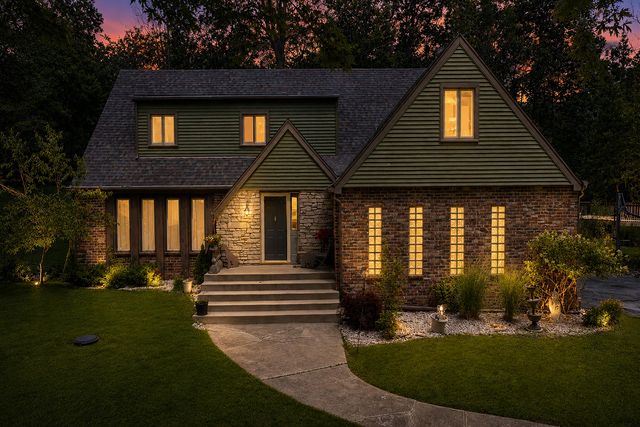 806 W 126th Court, Crown Point, IN 46307