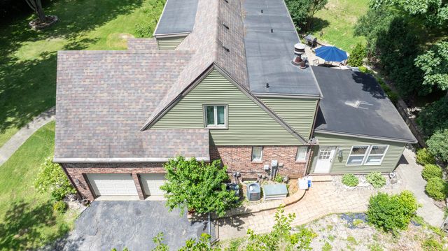 806 W 126th Court, Crown Point, IN 46307