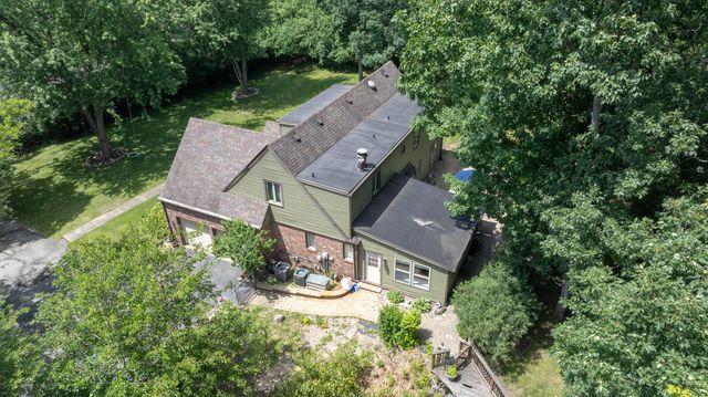806 W 126th Court, Crown Point, IN 46307