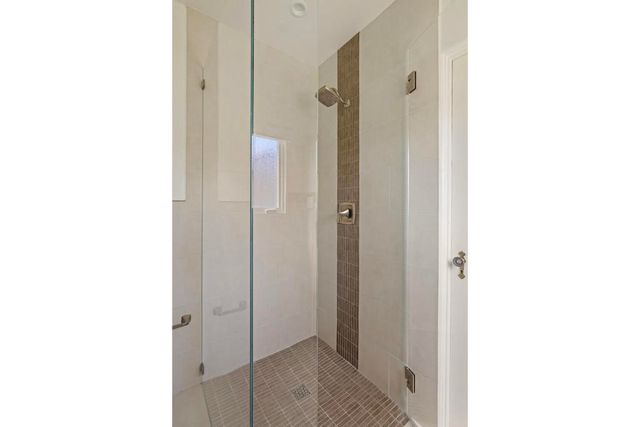 3756 Clayton Avenue W, Los Angeles, CA 90027