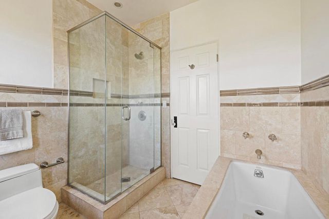 3756 Clayton Avenue W, Los Angeles, CA 90027