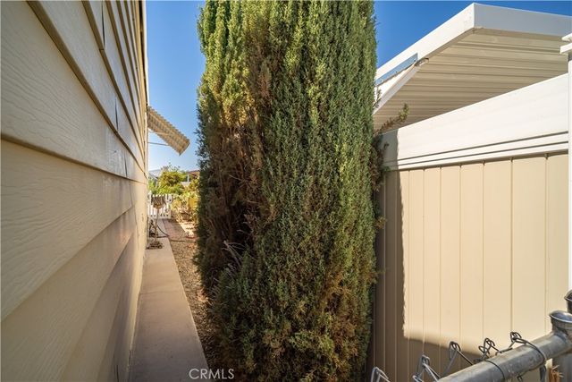 13393 Mariposa Road 169, Victorville, CA 92395