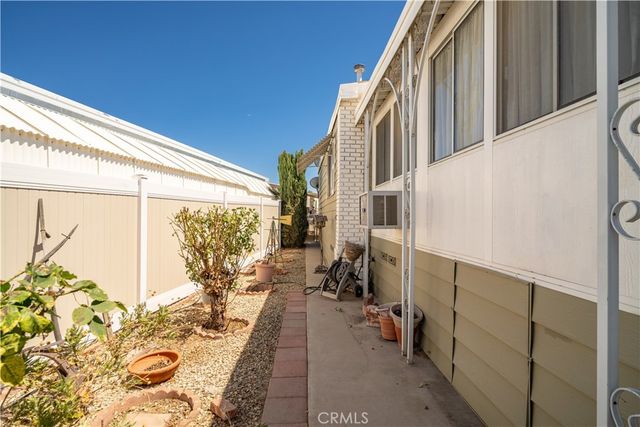 13393 Mariposa Road 169, Victorville, CA 92395