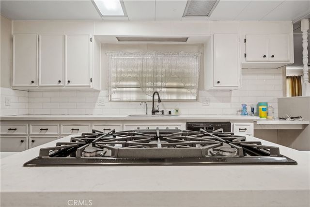 13393 Mariposa Road 169, Victorville, CA 92395