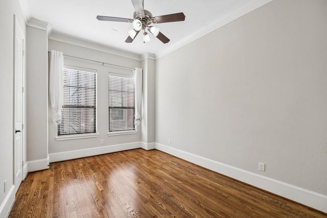 1046 W 23rd Street C, Houston, TX 77008