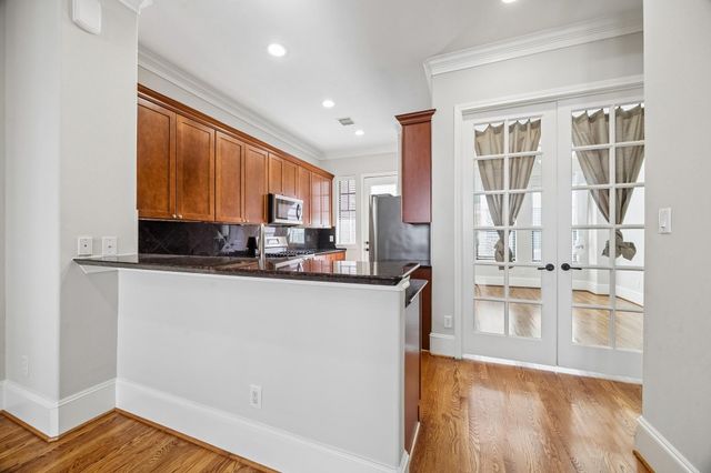 1046 W 23rd Street C, Houston, TX 77008