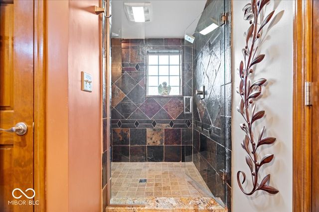 703 N Peterman Road, Greenwood, IN 46142