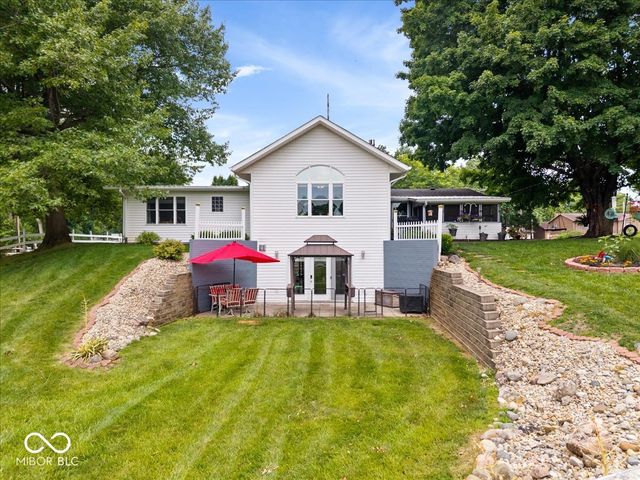 703 N Peterman Road, Greenwood, IN 46142