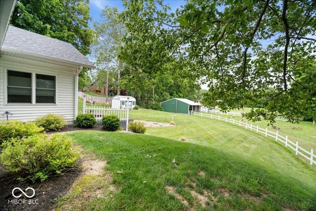 703 N Peterman Road, Greenwood, IN 46142