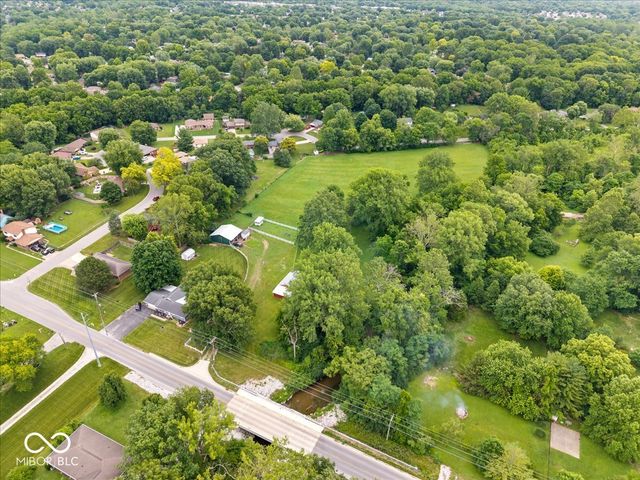703 N Peterman Road, Greenwood, IN 46142
