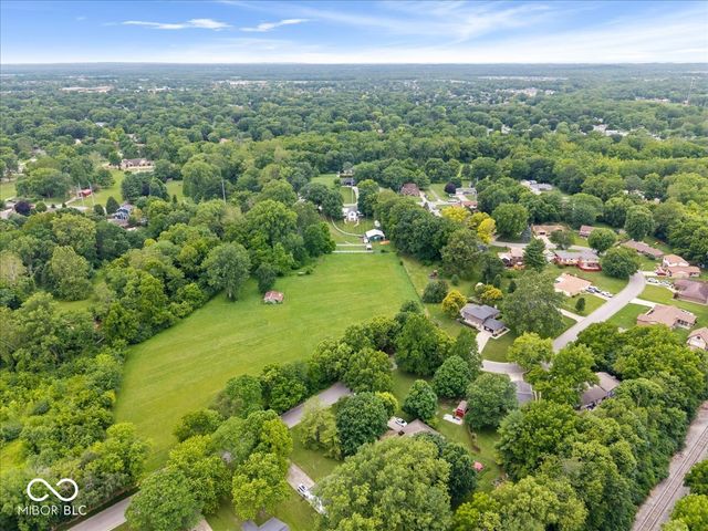 703 N Peterman Road, Greenwood, IN 46142