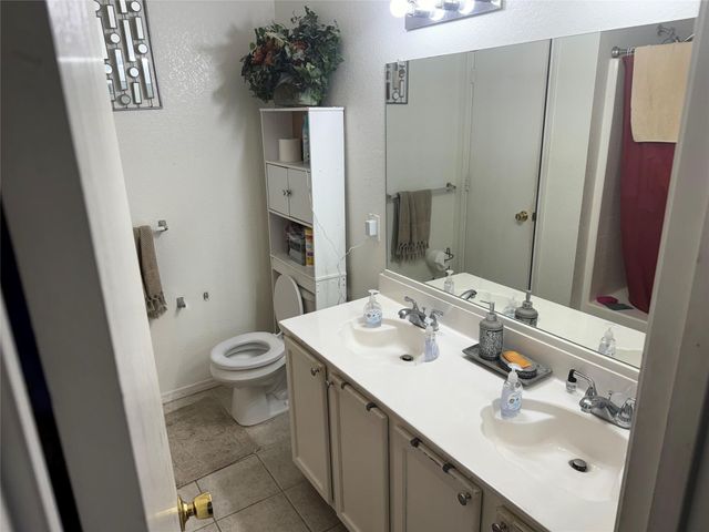 2720 Cedar Crest Drive, Little Elm, TX 75068