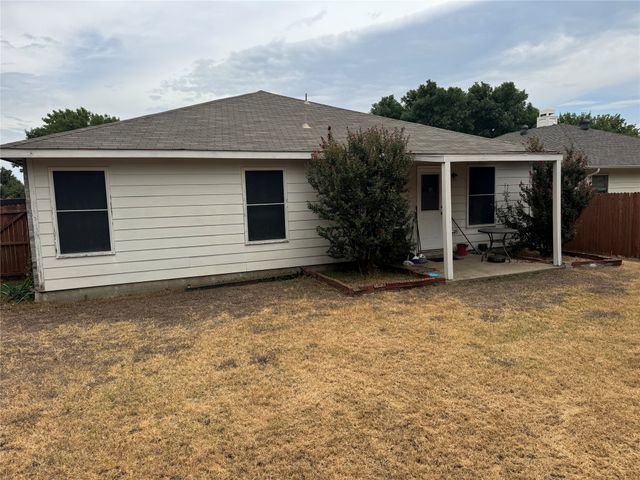 2720 Cedar Crest Drive, Little Elm, TX 75068