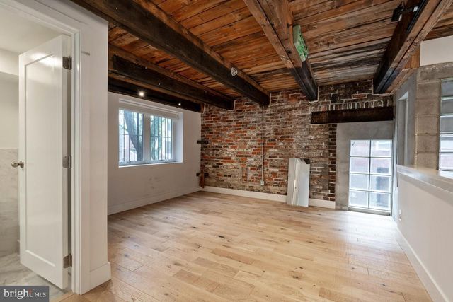 313 FULTON ST, Philadelphia, PA 19147
