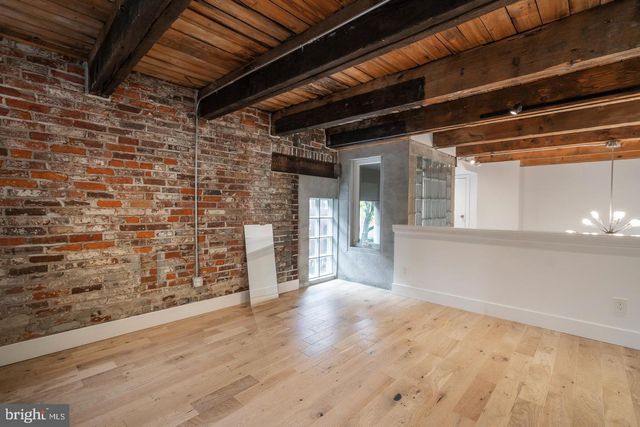 313 FULTON ST, Philadelphia, PA 19147
