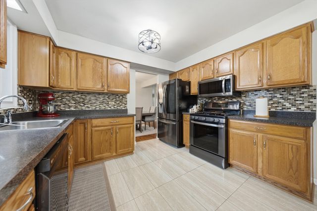 12025 Winchester Road, Orland Park, IL 60467