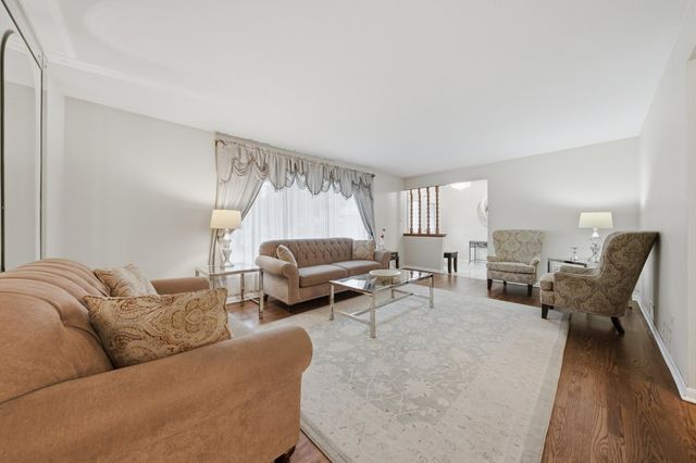 12025 Winchester Road, Orland Park, IL 60467