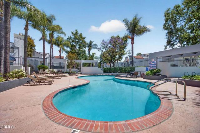 1230 Tivoli Lane 224, Simi Valley, CA 93065