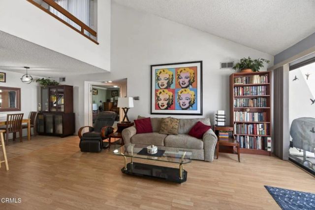 1230 Tivoli Lane 224, Simi Valley, CA 93065