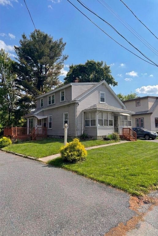 1 Eames Ave, Worcester, MA 01603