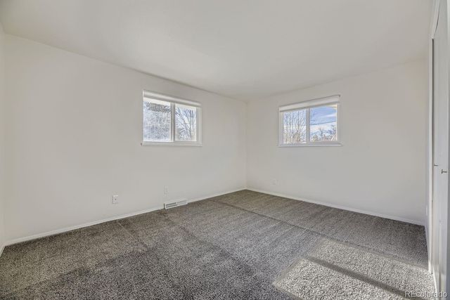 952 S Garland Way, Lakewood, CO 80226