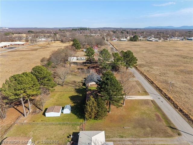 306 Rock Jail Road, Panama, OK 74930