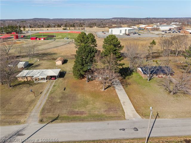 306 Rock Jail Road, Panama, OK 74930