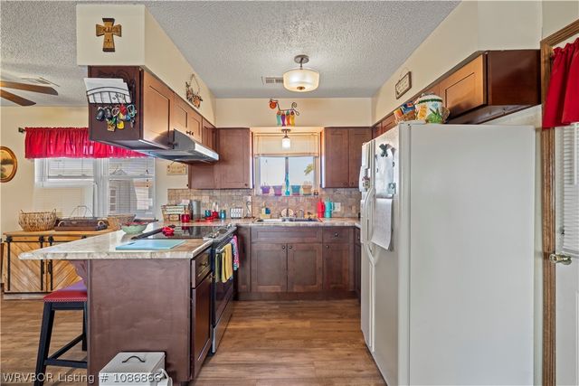 306 Rock Jail Road, Panama, OK 74930