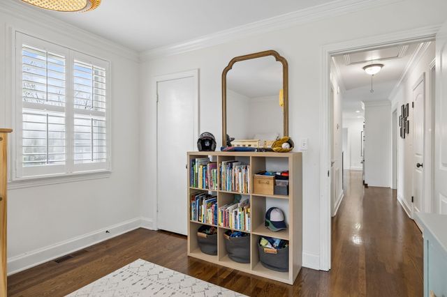 718 Omandale Dr, Nashville, TN 37204